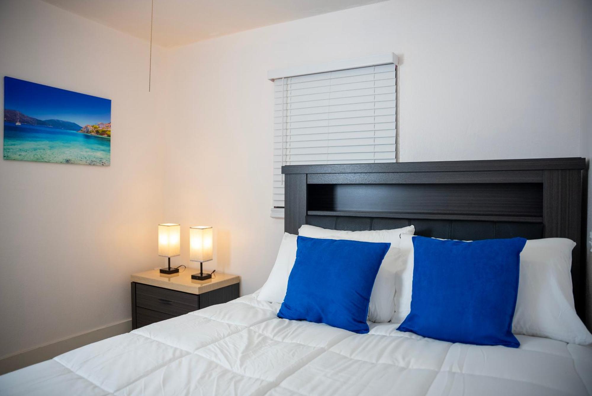 Stunning Modern Home In Tampa With Pool - Just 5 Minutes From Airport! Bagian luar foto